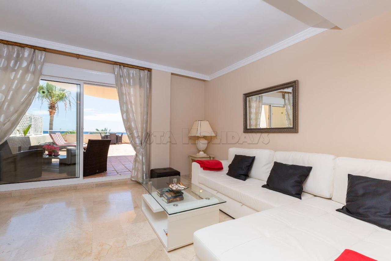Bermuda Beach 52 Estepona Ngoại thất bức ảnh