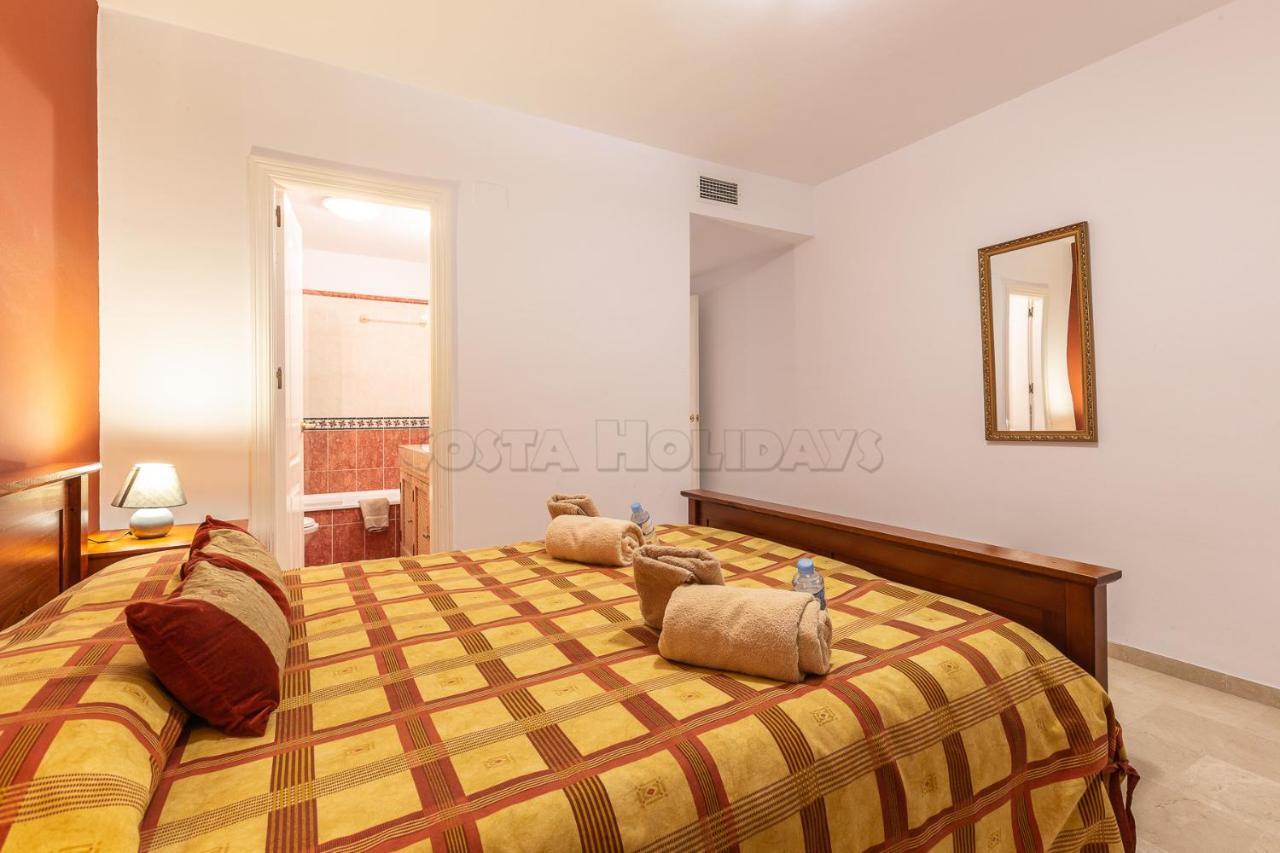 Bermuda Beach 52 Estepona Ngoại thất bức ảnh